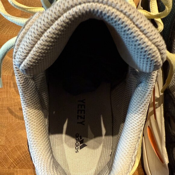 Yeezy Boost 700 'Wave Runner' - Size 9.5 Men's - Picture 8 of 8